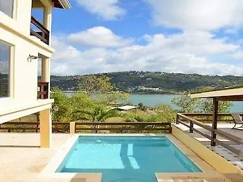 Heritage House Vigie Castries Bed & Breakfast