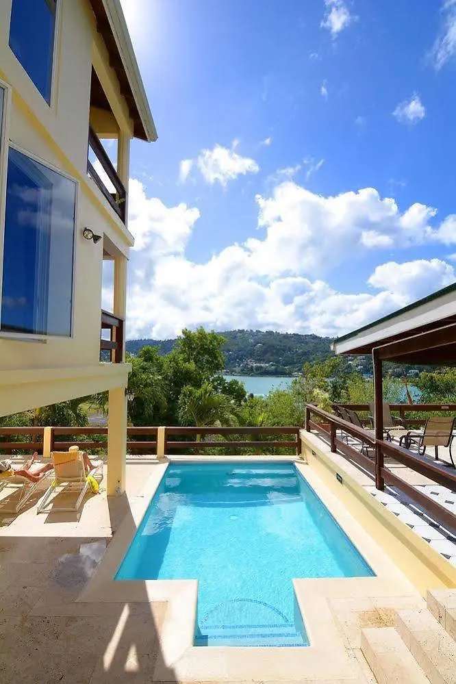 Heritage House Vigie Castries Bed & Breakfast